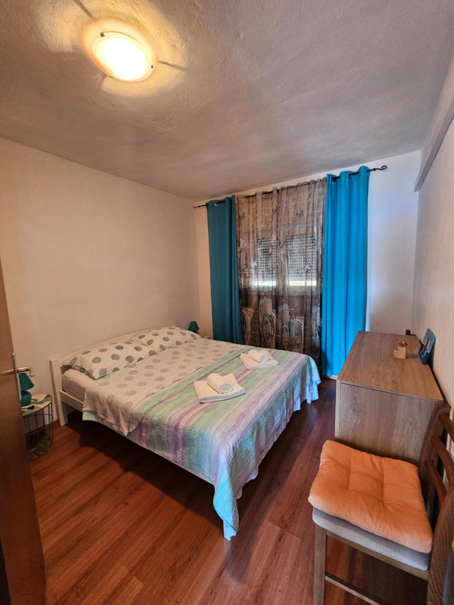 Apartments Lucin فيليكي درفينيك المظهر الخارجي الصورة